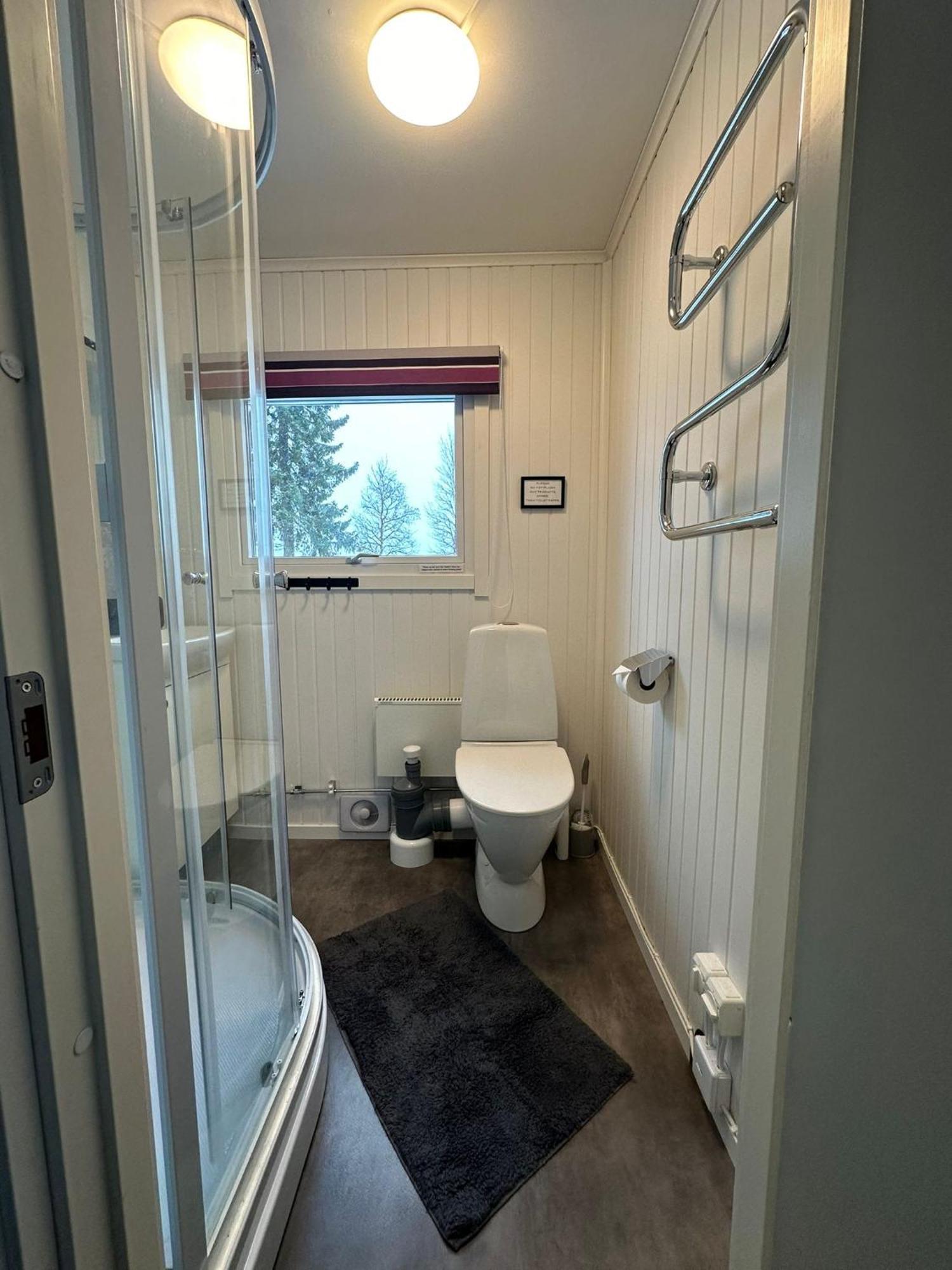 Camp Caroli Family House Villa Jukkasjärvi Eksteriør bilde